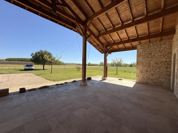 Magnifique maison de type grange – prestations haut de gamme sur 3 hectares
