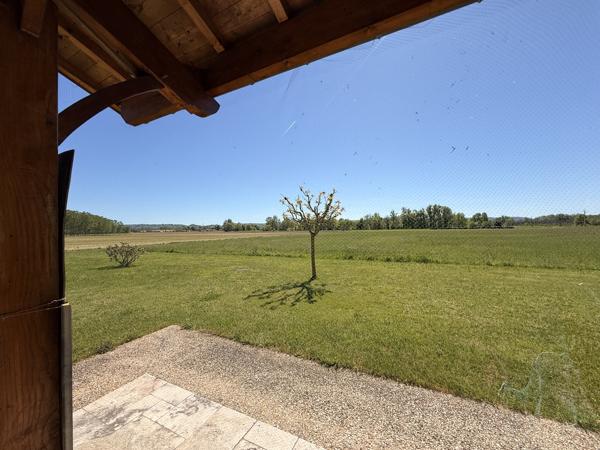 Magnifique maison de type grange – prestations haut de gamme sur 3 hectares