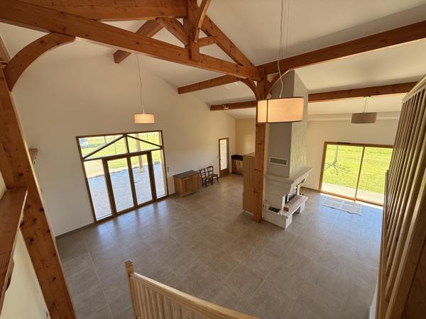 Magnifique maison de type grange – prestations haut de gamme sur 3 hectares