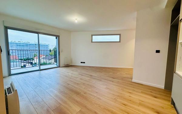 Appartement à louer    2 pièces • 47,95 m2 Saint-Maur-des-Fossés