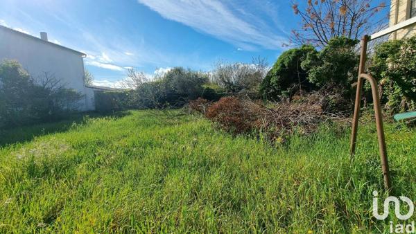 Maison 3 pièces de 55 m² à Pierrelatte (26700)