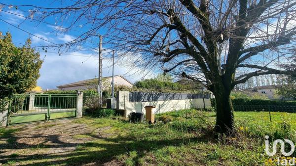 Maison 3 pièces de 55 m² à Pierrelatte (26700)