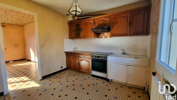 Maison 3 pièces de 55 m² à Pierrelatte (26700)