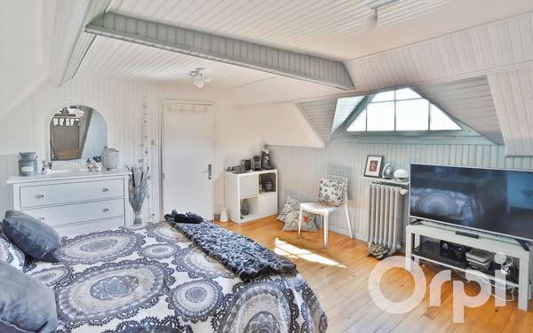 Maison à vendre    6 pièces • 145 m2 Gournay-en-Bray