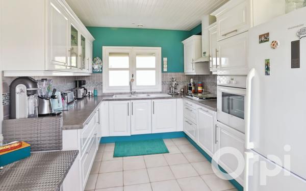 Maison à vendre    6 pièces • 145 m2 Gournay-en-Bray