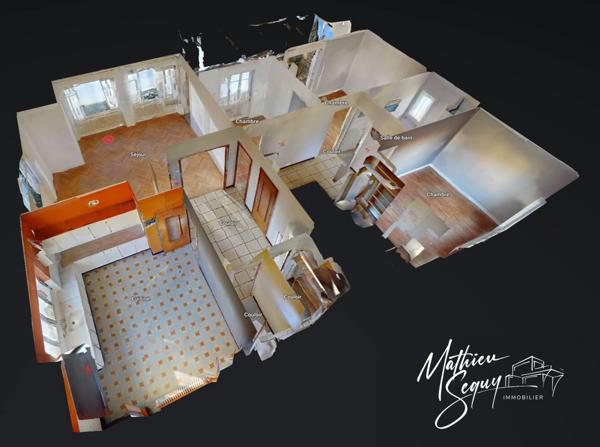 Dernier étage, appartement de 114m² à rénover avec vue imprenable à 180 degrés