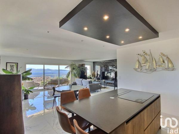 Maison à vendre 5 pièces 142 m² La Ciotat