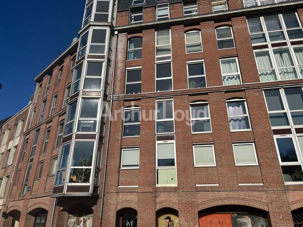 Bureaux à vendre ou à louer à Lille centre lumineux accessibles et sécurisés