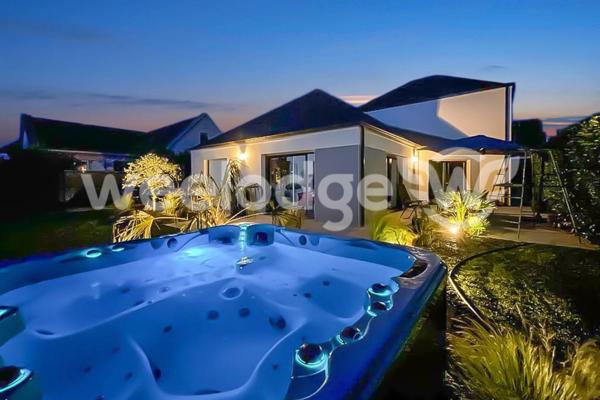 Maison à vendre 6 pièces de 138,86 m² à Carquefou