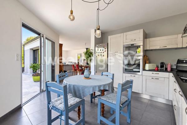 Maison à vendre 6 pièces de 138,86 m² à Carquefou