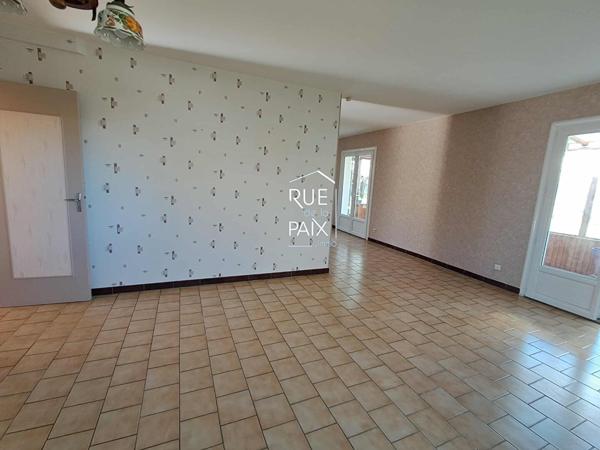 86530 NAINTRE Maison familiale à vendre NAINTRE