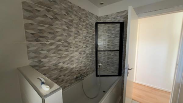 Maison à vendre 5 pièces MONT SAINT AIGNAN (76)
