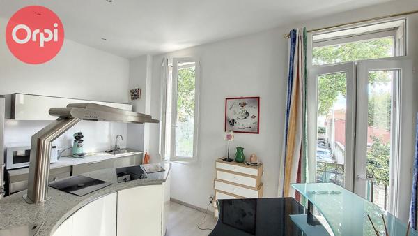 Immeuble à vendre    4 pièces •  Perpignan