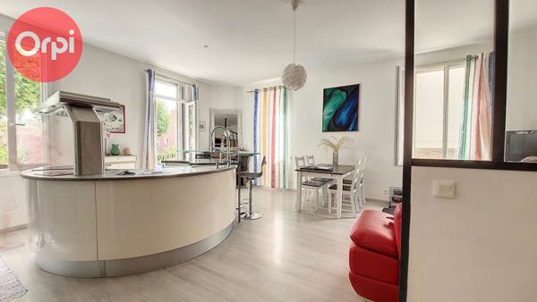 Immeuble à vendre    4 pièces •  Perpignan