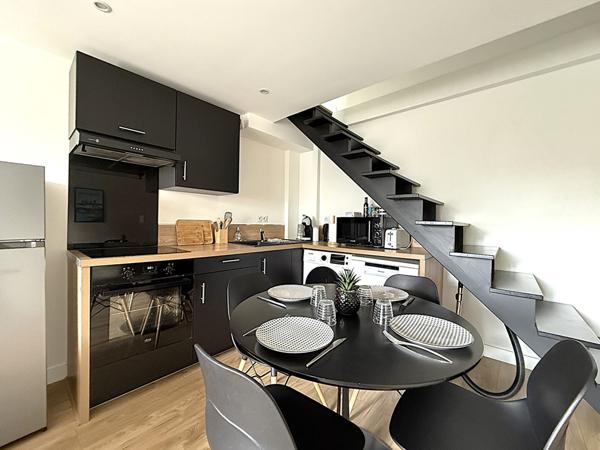 Immeuble de rapport ? LA ROCHELLE ? Quartier Saint-Éloi / Porte Royale ? 3 logements