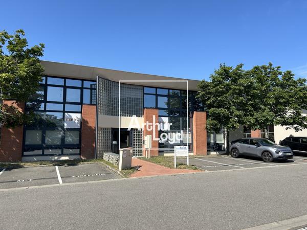 Bureaux à louer à Toulouse avec terrasse privative et accès métro