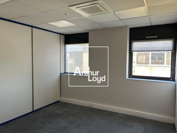 Bureaux à louer à Toulouse avec terrasse privative et accès métro