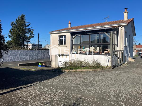 Montaigu – Maison familiale 130 m² habitables – Centre-ville – Exclusivité