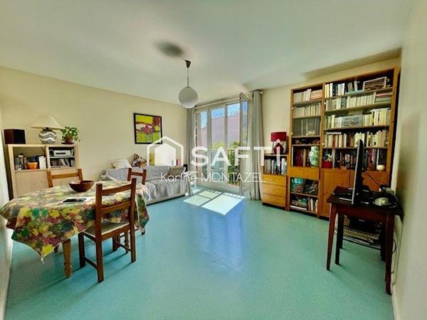 métro à 3 minutes à pied, commerces à proximité