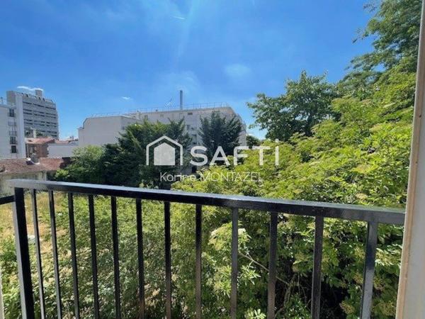 métro à 3 minutes à pied, commerces à proximité