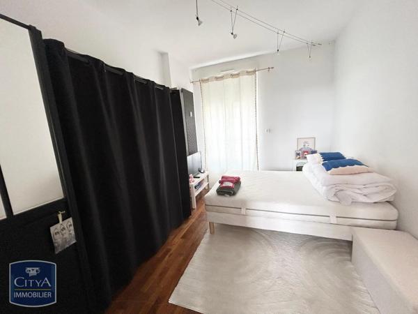 Appartement à louer 2 pièces 53.7m² Le Mans (72000)