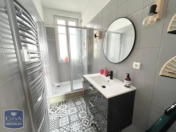 Appartement à louer 2 pièces 53.7m² Le Mans (72000)