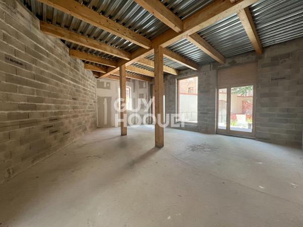 OPPORTUNITE RARE - Atelier d'artiste à usage mixte 64,7 m2