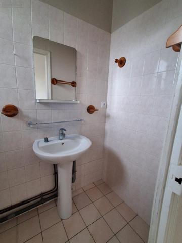 Appartement à louer à Rennes en Ille-et-Vilaine (35000), ref : 20014 Rue Maréchal Joffre - centre-ville