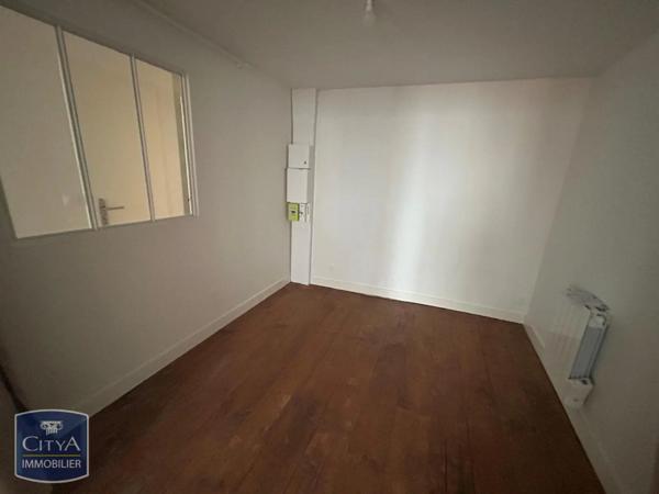 Appartement à louer 1 pièce 28.42m²