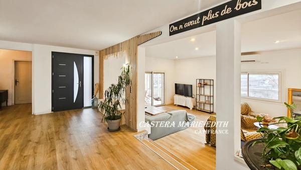 Maison d’architecte rénovée 280 M² - Sans vis à vis, calme, au fond d'une impasse - 9 Pièces -Garage - Vue panoramique – Auch (Gers)