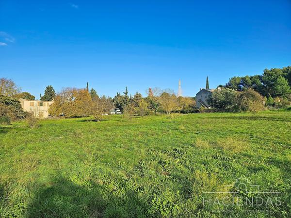Gardanne (13120) Magnifique terrain dans un environnement dégagé et proche des commerces