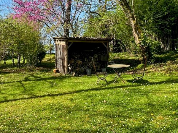 Dpt Gers (32), à vendre MONTREAL maison gasconne de 222m2 avec gîte et piscine - 1,5 hectare