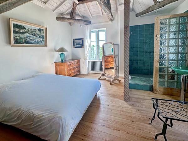 Dpt Gers (32), à vendre MONTREAL maison gasconne de 222m2 avec gîte et piscine - 1,5 hectare