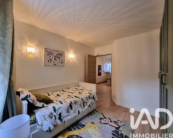 Appartement à vendre 3 pièces 57 m² Courbevoie