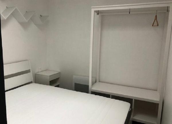 Appartement à louer    1 pièce •  Neuilly-sur-Seine