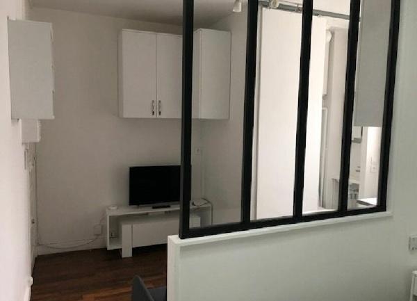 Appartement à louer    1 pièce •  Neuilly-sur-Seine