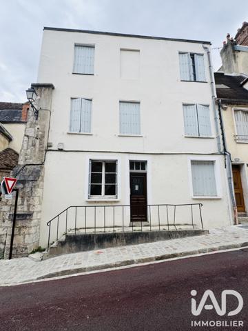Immeuble à vendre 352 m² Provins