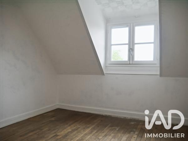 Immeuble à vendre 352 m² Provins