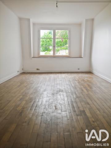 Immeuble à vendre 352 m² Provins