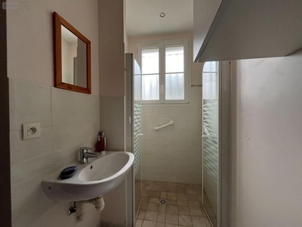 Maison de ville à vendre à Déols dans l'Indre (36130), ref : 36004/335