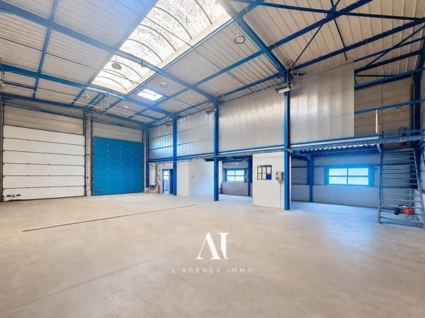 Local professionnel fort potentiel Valserhône 01200