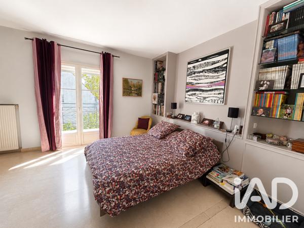 Maison à vendre 6 pièces 205 m² Bagneux