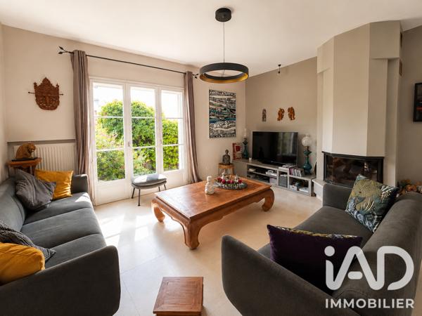 Maison à vendre 6 pièces 205 m² Bagneux