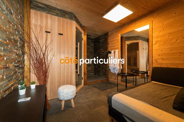 Vente Demeure de Prestige250 m² - 9 Pièces - CHAMALIERES (63400)