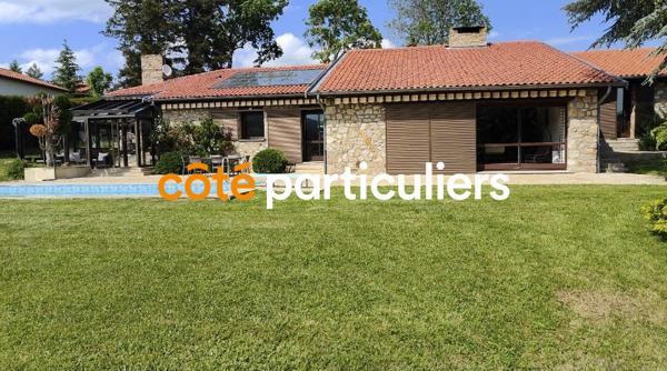 Vente Maison221 m² - 7 Pièces - COUBON (43700)