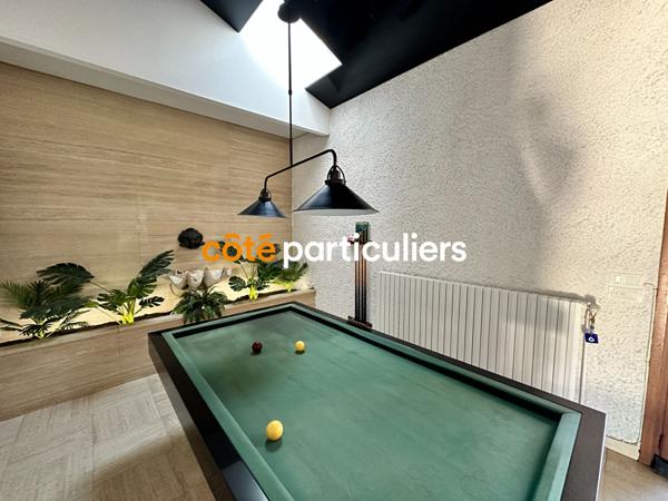 Vente Maison221 m² - 7 Pièces - COUBON (43700)