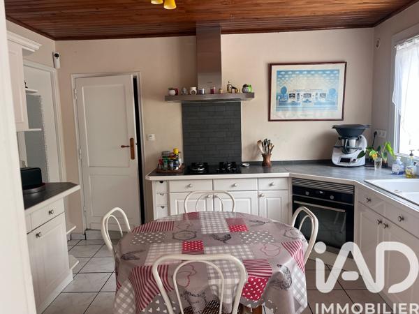 Maison à vendre 6 pièces 159 m² Pessac