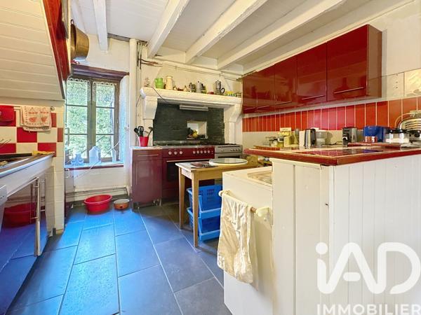 Maison à vendre 6 pièces 165 m² Saint-Amant-Roche-Savine