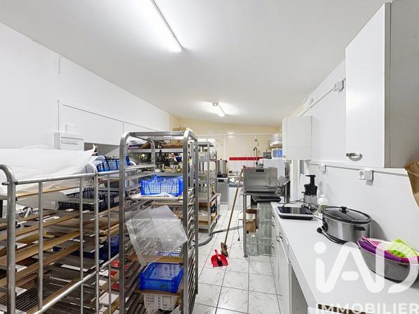 Maison à vendre 6 pièces 165 m² Saint-Amant-Roche-Savine