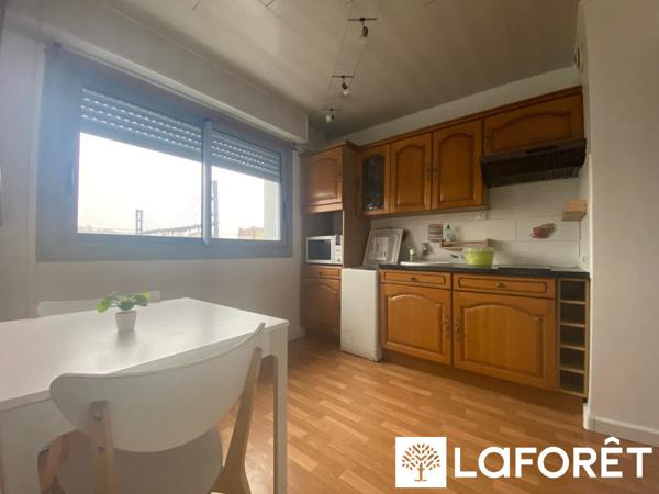 Location appartement près de JUVISY SUR ORGE - 1 pièce(s) - 27 m² - 680 €/mois